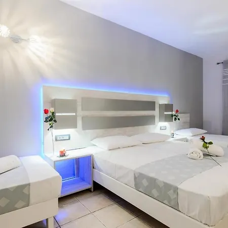 Savvas-deval (adults Only) Λαγανάς