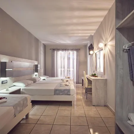 Hotell Savvas-deval (adults Only) 2*